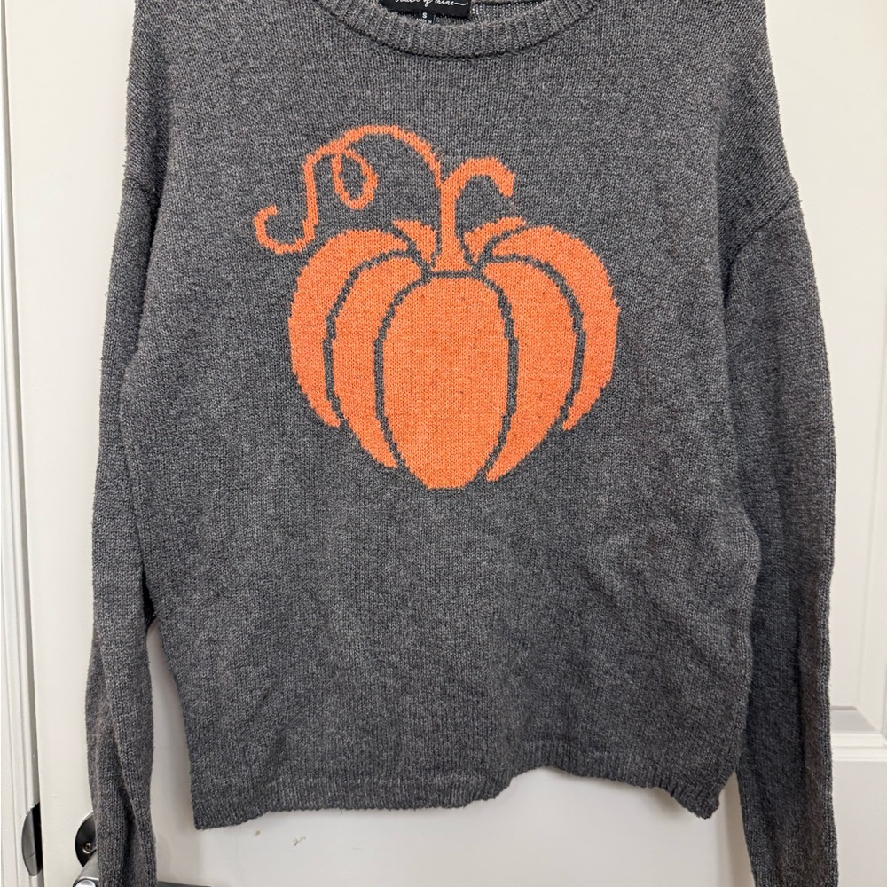 Gray and Orange Crewneck Sweater with Pumpkin Design